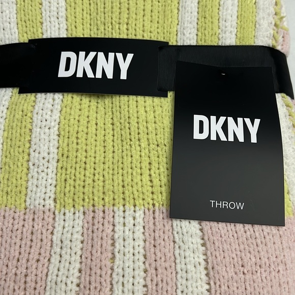DKNY Henry Colorblock Chenille - 50” x 60” - Blush/ Citron - Picture 2 of 5